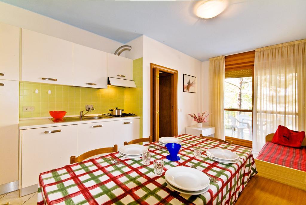 Residence Giuliana Bibione Pokój zdjęcie